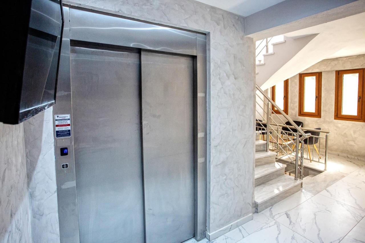 Apartamento Rent House Anemos Nea Iraklitsa Exterior foto