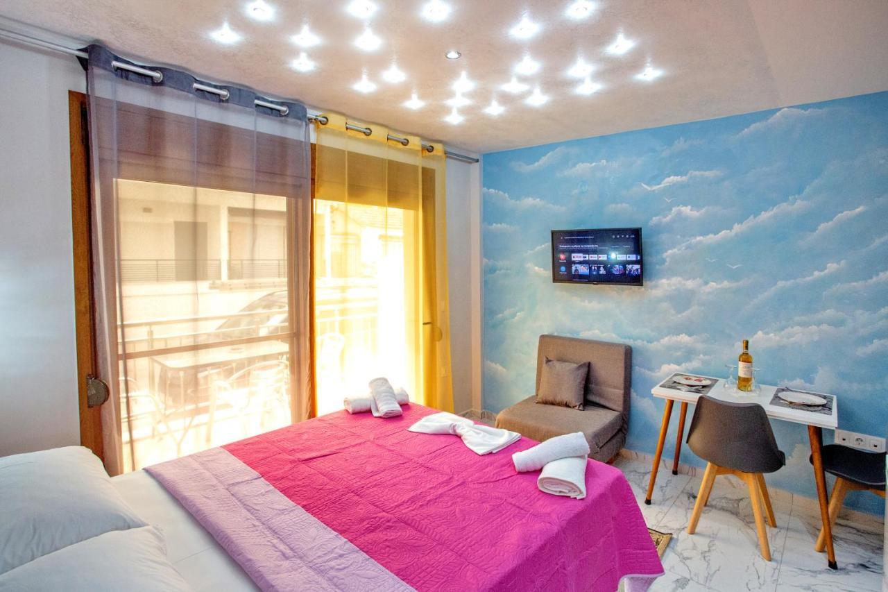 Apartamento Rent House Anemos Nea Iraklitsa Exterior foto